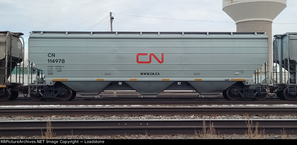 CN 114978